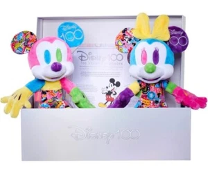 Disney 100 Jahre Jubiläum Mickey & Minnie Mouse LIMITED EDITION Plüsch Set  - Bild 1 von 9