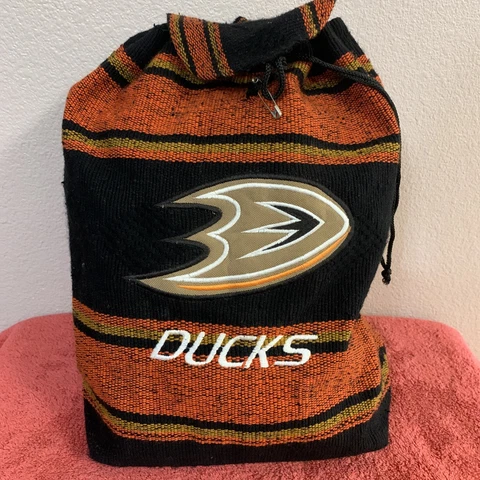 ANAHEIM DUCKS  Woven Black And Orange Backpack Hockey Team NHL * FREE SHIPPING * Cover