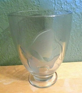 1999 STROMBERG SCHWEDISCHE KLARE BLEIKRISTALL VASE MIT GEÄTZTEM BETA FISCH DESIGN SGND - Bild 1 von 4