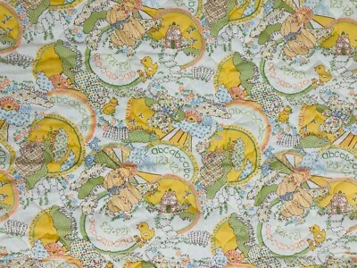 Manta acolchada vintage Sears amarilla bebé bebé cuna edredón animales 123 ABC Foto 1 de 4