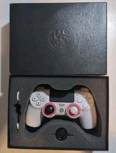 SCUF Infinity 4PS Wireless PS4 Controller -  White - Picture 1 of 6