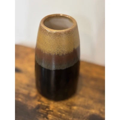 Jarrón de cerámica Congo moderno para decoración del hogar pieza de acento cerámica tono tierra Foto 1 de 4