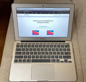 13.3" Macbook Air Mid 2013 Excel Condition 4 GB RAM, 128 GB HD - Picture 1 of 6