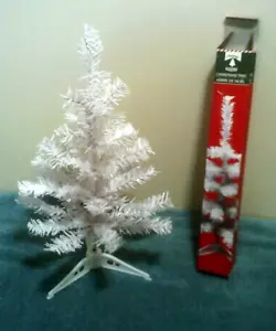 Bellissimo albero di Natale artificiale alto 18 pollici con supporto nuovo con scatola - Foto 1 di 2