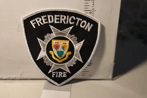 feuerwehraufnäher FREDERICTON FIRE NEW BRUNSWICK CANADA WEISS - Bild 1 von 1