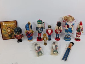 Figuras decorativas vintage de adornos cascanueces - Imagen 1 de 5