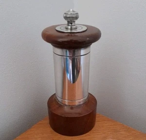 Vintage Christofle France Pepper or Salt Mill Grinder - Super Quality - Picture 1 of 7