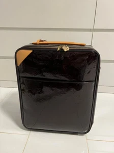 Louis Vuitton Amarante Monogram Pégase Vernis Hand Carry - Picture 1 of 5