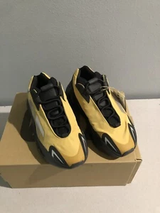 Size 5 - adidas Yeezy Boost 700 MNVN Honey Flux - Picture 1 of 9