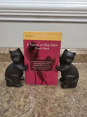 Family of Her Own, Harlequin Super Romance Brenda Novak Paperback 2004 - Image 1 of 4