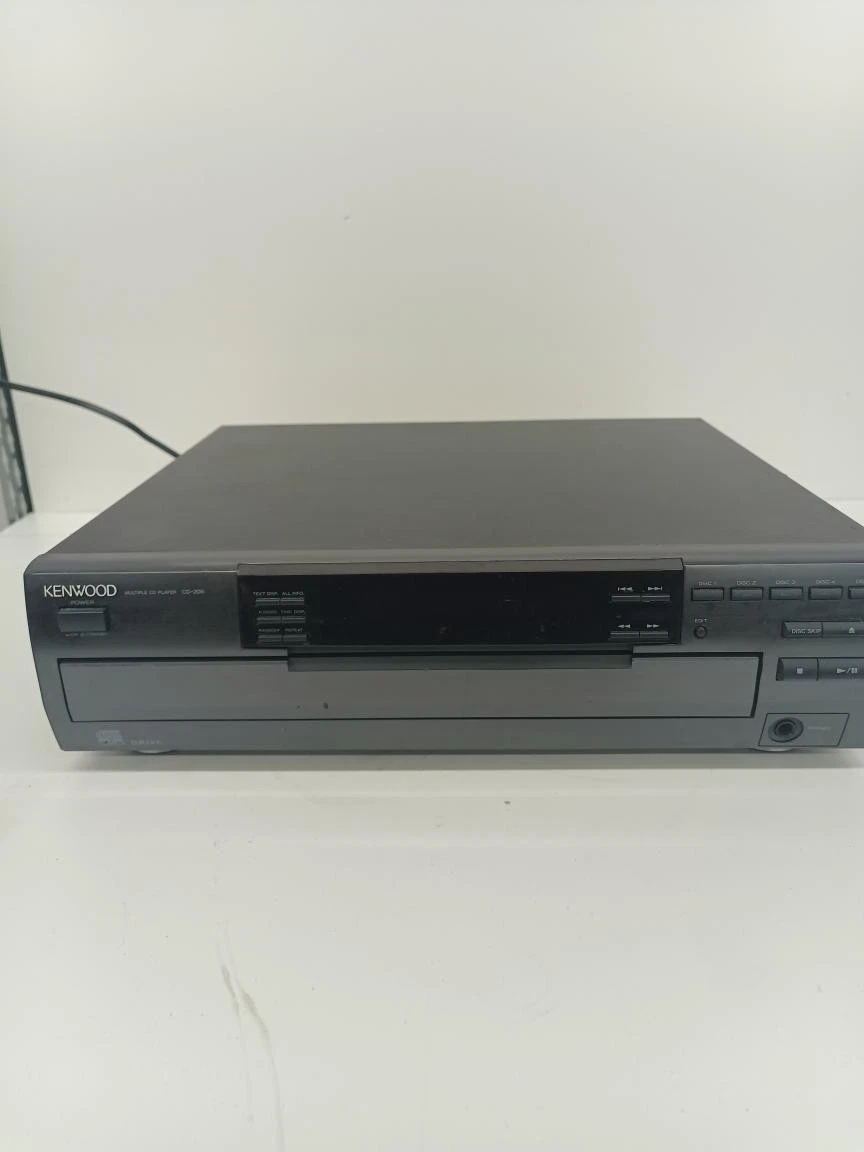Kenwood Home Audio CD Players & Recorders 5-9 CD Changer Capacity