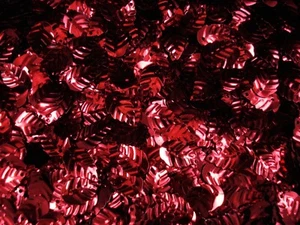 Sequin Leaves 14mm Metallic Red 125g Bulk DIY Scrap Book Crafts - Picture 1 of 2