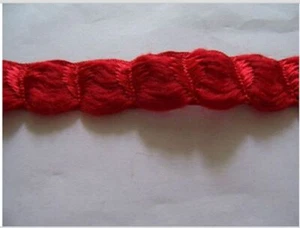 DESIGNER TRIMMING WOOLY RED W/ SILKY LEAF DESIGN 5YDS - Picture 1 of 1