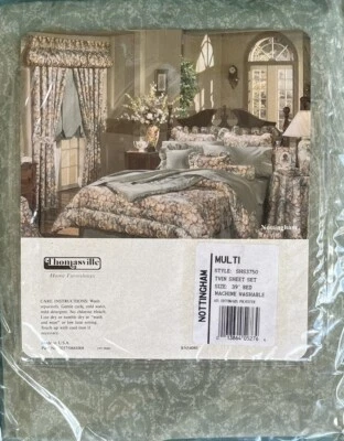 Thomasville Home Furnishings Twin Sheet Set - Nottingham - Image 1 of 4