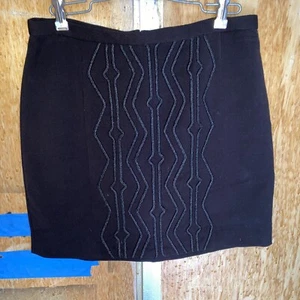 H&M Women's Sz 10 Black Pencil Skirt Back Zip NWTS - Picture 1 of 5