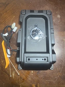 AIE Wireless Phone Charger Kit for Toyota Tundra Sequoia 2015–2021 Plug & Play - Bild 1 von 6