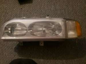 1992 Acura Legend 4 Door Sedan Left Driver Side Headlight Marker Light - Picture 1 of 8