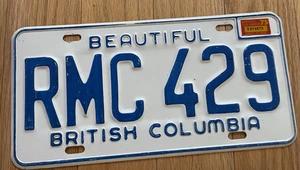 1975 Beautiful BRITISH COLUMBIA Canada License Plate - Picture 1 of 1