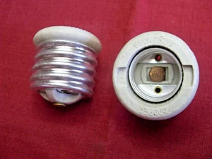 NEW - Lot of 2, Cooper standard bulb base to mogul base adapter. -1612 - Picture 1 of 2