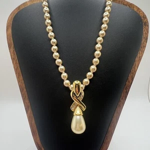 "Collar vintage enchapado en oro Nolan Miller VIENA imitación perla colgante calidad 25""" - Imagen 1 de 13