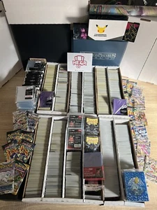 Lotto Carte Pokemon mix 500 italiane ita rare e brillanti vintage holo charizard - Foto 1 di 1