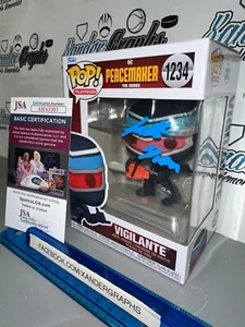 FREDDIE STROMA PACIFICADOR 1234 DC COMICS FIRMADO AUTOGRAFIADO FUNKO POP-JSA CERTIFICADO DE AUTENTICIDAD - Imagen 1 de 8