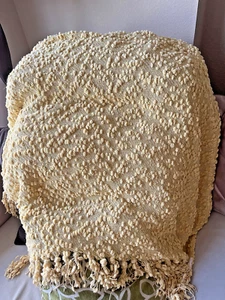 CRATE & BARREL Gold Popcorn Knit Soft Woven Fringe Chenile Throw Blanket 50 X 73 - Picture 1 of 7