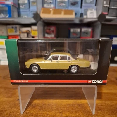 Corgi Vanguards VA 08804 DAIMLER SOVEREIGN (381) - Image 1 of 4