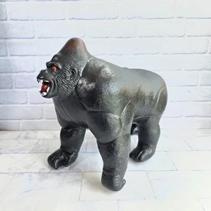 King Kong Gorilla Figure With Sounds Large Vinyl Figure - Picture 1 of 5
