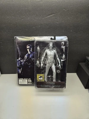 TERMINATOR 2 JUDGMENT DAY T-1000 LIQUID METAL 2010 NEW Read - Image 1 of 4