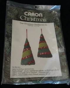 KIT DE AGUJA ADORNOS DE ÁRBOL #4088 NUEVO Y SELLADO 1978 POR CARON 2 ÁRBOLES POR KIT - Imagen 1 de 2