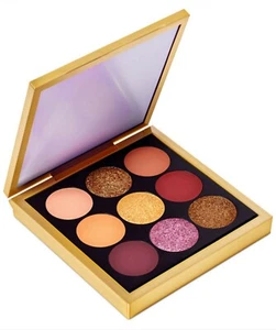 MAC 2022 Lunar New Year Lunar Luck limited-edition eyeshadow palette  - Picture 1 of 2