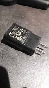 Adaptateur De Voyage Samsung EP-TA20JLBS - Photo 1 sur 2