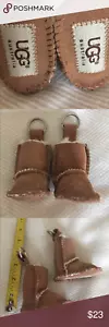 UGG AUSTRALIA CLASSIC SHORT KEY CHAIN CHESTNUT STOCK # S534 NEW unused - Picture 1 of 2