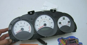 SPEEDOMETER ODOMETER GAUGES COVER DASH CLUSTER 89K CAR ID XV 2004 04 VERONA - Picture 1 of 4