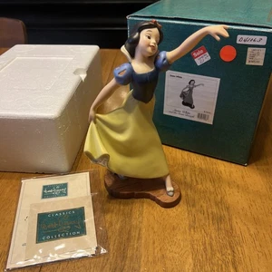 Original Classic Walt Disney Collection Schneewittchen "The fairst one" 1995 1996 - Bild 1 von 9