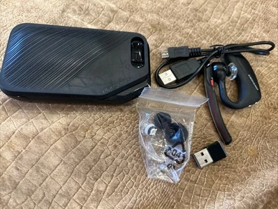 Plantronics Poly Voyager 5200 UC Bluetooth Headset System w/ USB Dongle - Image 1 of 3