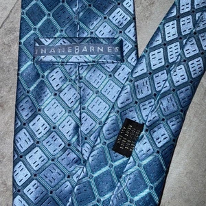 Corbata para hombre Jane Barnes azul patrón geométrico seda - Imagen 1 de 2
