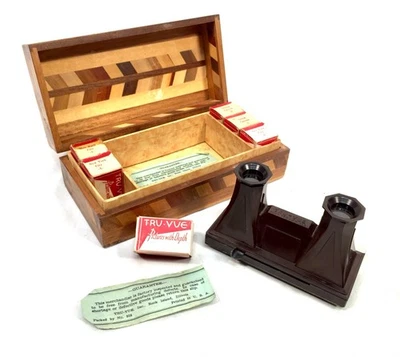 Antique 1930s Brown Bakelite Boxed Tru-Vue Stereoviewer / Stereoscope with Reels - Image 1 of 4