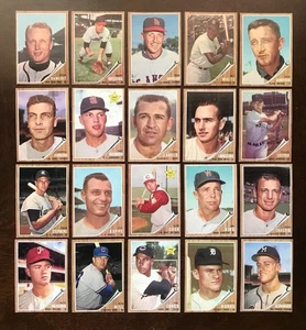 1962 TOPPS BASEBALL CARD LOT OF 149 DIFFERENT - NICE LOT - SEE DESCRIPTION ! - Picture 1 of 22