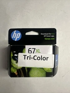 HP 67XL : Cartouche d'encre tricolore haut rendement, fonctionne avec DeskJet 1255 Exp. 10/2025 - Photo 1/4