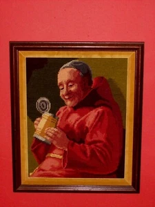 Accappatoio rosso monaco birra felice Stein ANTICO VINTAGE fatto a mano punto ago arte - Foto 1 di 12