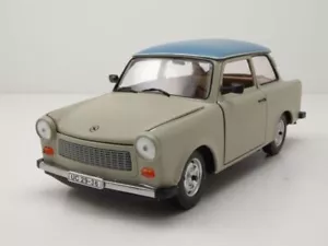 Trabant 601 beige hellblau Modellauto 1:18 Sun Star - Bild 1 von 10