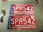 Vintage Pair of 1976 Michigan License plates -SPR542