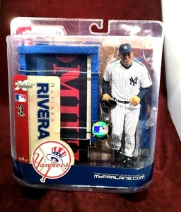 New York Yankees Mariano Rivera( Bullpen) McFarlane MLB Series 18 - Picture 1 of 3