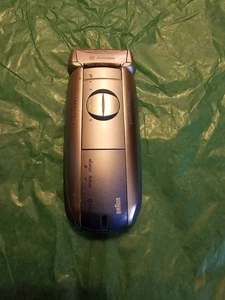 Braun 5645 Activator 8000 Series 8781 Men Electric Shaver Razor (New Batteries) - Picture 1 of 2