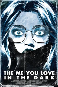The Me You Love in the Dark #1 Megan Hutchison-Cates blaue Variante - Bild 1 von 5
