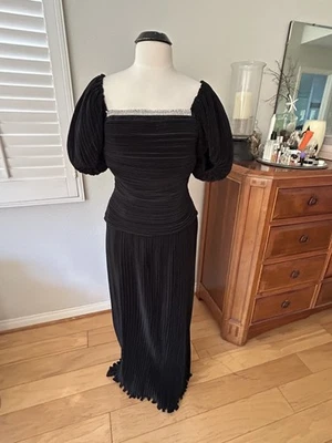 VESTIDO FORMAL HINCHADO VINTAGE AÑOS 80 I MAGNIN NEGRO PEDRERÍA ESCOTE TALLA 8 Foto 1 de 4