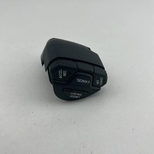 Nissan Xtrail T30 Cruise Control Button 10/2001-09/2007 - Picture 1 of 8