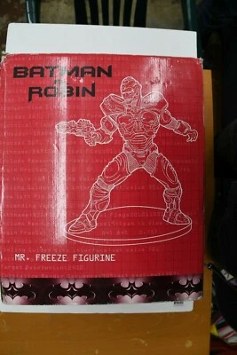 BATMAN & ROBIN WB WARNER Bros MR FREEZE STATUE 1997 Figurine Movie bust Figure - Imagem 1 de 4